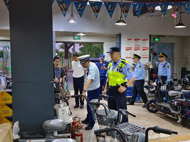 “商业竞争”竟成胡乱喷涂“小广告” 崇明警方:已行政处罚 人工智能 “商业竞争”竟成胡乱喷涂“小广告” 崇明警方:已行政处罚 “商业竞争”竟成胡乱喷涂“小广告” 崇明警方:已行政处罚 人工智能