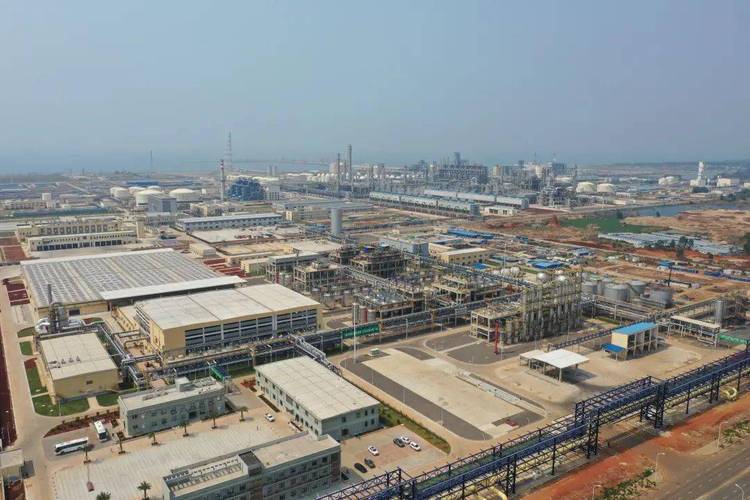 中国石化17万吨/年苯乙烯类热塑性弹性体项目建成投产 互联通信 中国石化17万吨/年苯乙烯类热塑性弹性体项目建成投产 中国石化17万吨/年苯乙烯类热塑性弹性体项目建成投产 互联通信