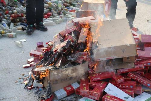 合计300余吨、货值5000余万元这些“有名商品”被集中销毁 互联通信 合计300余吨、货值5000余万元这些“有名商品”被集中销毁 合计300余吨、货值5000余万元这些“有名商品”被集中销毁 互联通信
