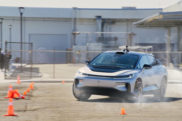 新车 | 约220万元 FF 91 2.0 Futurist Alliance售价公布 CLTC续航800公里 智能家居 新车 | 约220万元 FF 91 2.0 Futurist Alliance售价公布 CLTC续航800公里 新车 | 约220万元 FF 91 2.0 Futurist Alliance售价公布 CLTC续航800公里 智能家居