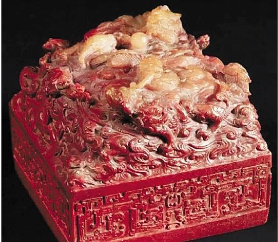 2500元的“玉玺”倒手能卖46万!4人设局70多名老年藏友受愚 智能家居 2500元的“玉玺”倒手能卖46万!4人设局70多名老年藏友受愚 2500元的“玉玺”倒手能卖46万!4人设局70多名老年藏友受愚 智能家居