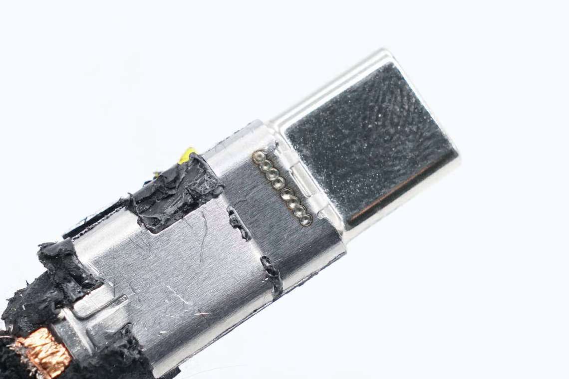 质量耐打也很便宜绿联高品格100W USB-C快充数据线拆解 智能家居 质量耐打也很便宜绿联高品格100W USB-C快充数据线拆解 质量耐打也很便宜绿联高品格100W USB-C快充数据线拆解 智能家居