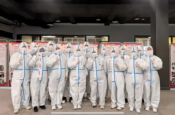宁波5家专业市场因疫休市!这些菜场配上“神器”刷身份证秒查核酸结果…… 智能科技 宁波5家专业市场因疫休市!这些菜场配上“神器”刷身份证秒查核酸结果…… 宁波5家专业市场因疫休市!这些菜场配上“神器”刷身份证秒查核酸结果…… 智能科技