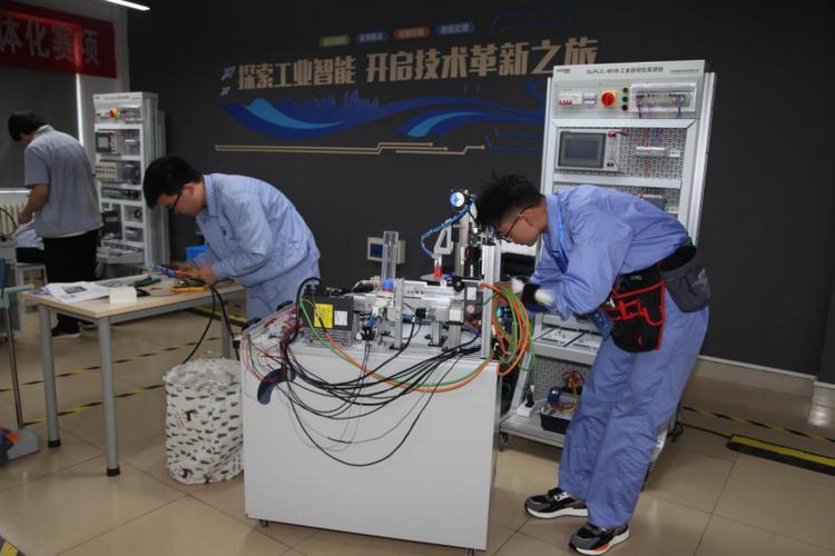 陕西省机械局长城电工机械厂 陕西省机械局长城电工机械厂 智能家居