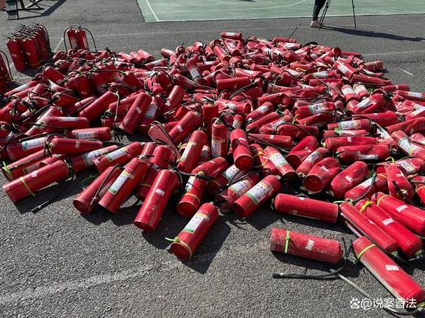 长宁县集中销毁一批不合格消防器材 智能科技 长宁县集中销毁一批不合格消防器材 长宁县集中销毁一批不合格消防器材 智能科技