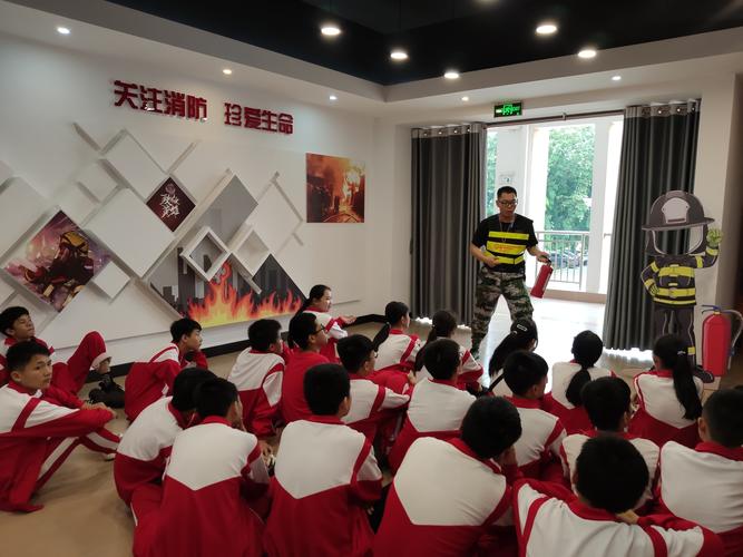 @中小学生:感想沾染“沉浸式节能”这些科普教诲基地不容错过! 智能科技 @中小学生:感想沾染“沉浸式节能”这些科普教诲基地不容错过! @中小学生:感想沾染“沉浸式节能”这些科普教诲基地不容错过! 智能科技