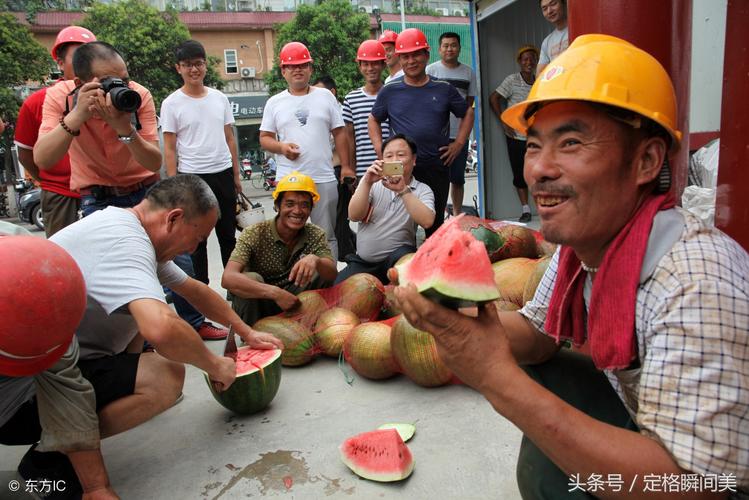 江苏无锡:用行动温暖农民工兄弟 智能科技 江苏无锡:用行动温暖农民工兄弟 江苏无锡:用行动温暖农民工兄弟 智能科技