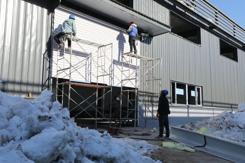 辽宁津融谦诚特种材料家当基地项目冬季施工现场“热火朝天” 智能家居 辽宁津融谦诚特种材料家当基地项目冬季施工现场“热火朝天” 辽宁津融谦诚特种材料家当基地项目冬季施工现场“热火朝天” 智能家居