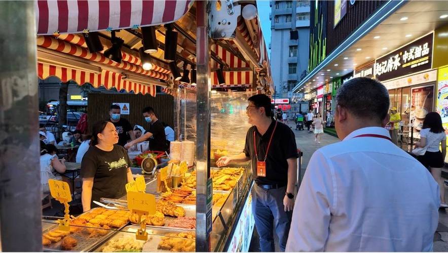 龙岗坂田街道“乱摆卖清源行动”护航中考地摊经济健康成长若何破局? 智能科技 龙岗坂田街道“乱摆卖清源行动”护航中考地摊经济健康成长若何破局? 龙岗坂田街道“乱摆卖清源行动”护航中考地摊经济健康成长若何破局? 智能科技