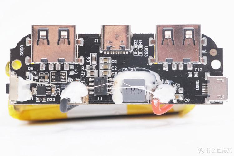 拆解申报:南孚酷博便携充电宝20000mAh NFDY102 智能科技 拆解申报:南孚酷博便携充电宝20000mAh NFDY102 拆解申报:南孚酷博便携充电宝20000mAh NFDY102 智能科技