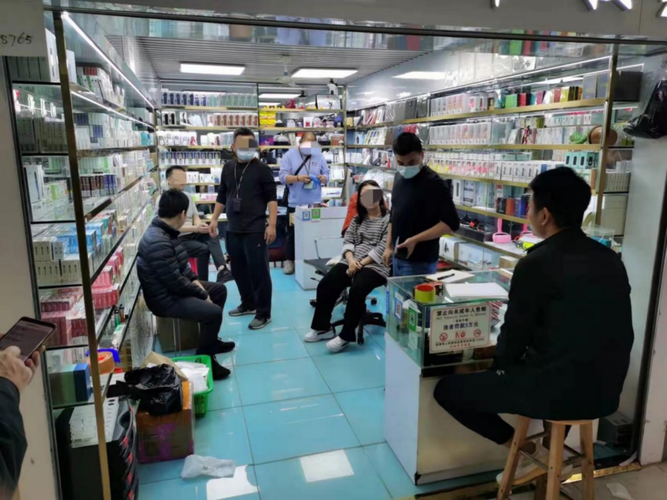 微商“低价电子烟”可能是假货!深圳捣毁华强北一处售假窝点 人工智能 微商“低价电子烟”可能是假货!深圳捣毁华强北一处售假窝点 微商“低价电子烟”可能是假货!深圳捣毁华强北一处售假窝点 人工智能
