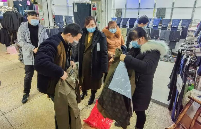 常德桥南市场开门迎客入场经营户均持有电子健康通行证 人工智能 常德桥南市场开门迎客入场经营户均持有电子健康通行证 常德桥南市场开门迎客入场经营户均持有电子健康通行证 人工智能