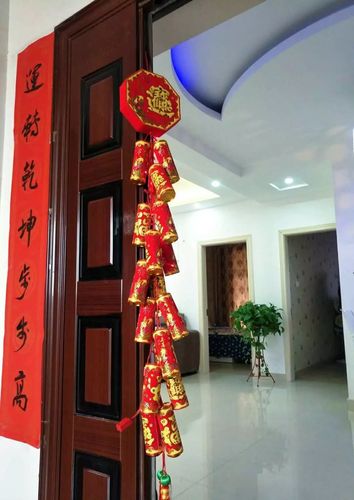 镇政府先给打个样儿:挂起电子鞭炮 喜庆又环保 智能科技 镇政府先给打个样儿:挂起电子鞭炮 喜庆又环保 镇政府先给打个样儿:挂起电子鞭炮 喜庆又环保 智能科技