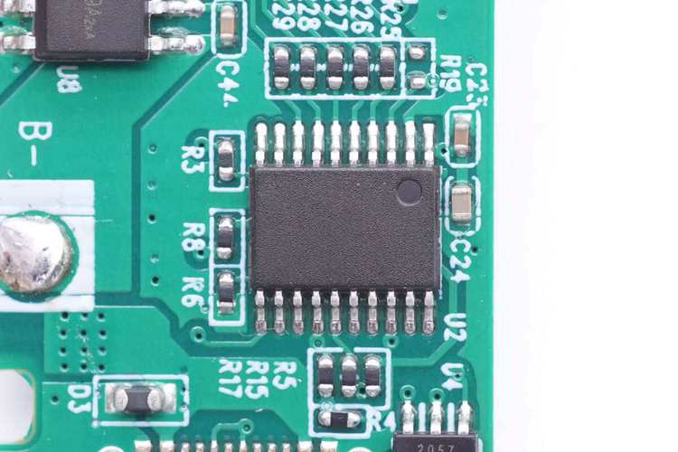 自带USB-C连接器直插iPhone 15充电iWALK快充口袋充电宝Pro拆解 自带USB-C连接器直插iPhone 15充电iWALK快充口袋充电宝Pro拆解 人工智能