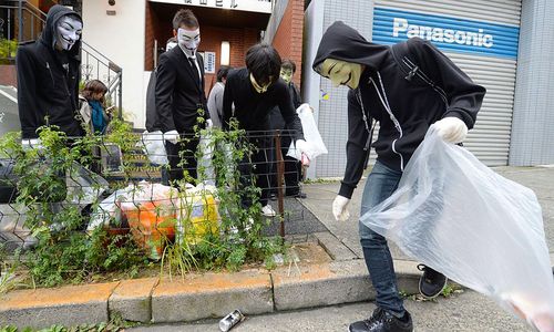 日本网平易近:在日本歌舞伎町捡垃圾真是太难了 智能家居 日本网平易近:在日本歌舞伎町捡垃圾真是太难了 日本网平易近:在日本歌舞伎町捡垃圾真是太难了 智能家居
