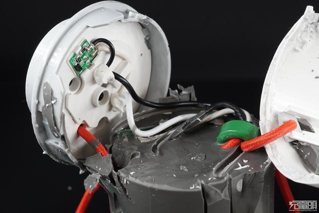车载逆变器：米家CZNBQ-1QM与智米CZNBQ01ZM拆解比拟 车载逆变器：米家CZNBQ-1QM与智米CZNBQ01ZM拆解比拟 人工智能