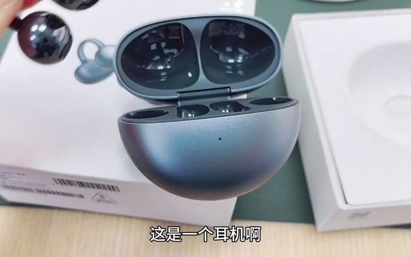 开放式耳机强者现身: 华为FreeClip耳夹耳机完美融合美学与科技 互联通信 开放式耳机强者现身: 华为FreeClip耳夹耳机完美融合美学与科技 开放式耳机强者现身: 华为FreeClip耳夹耳机完美融合美学与科技 互联通信