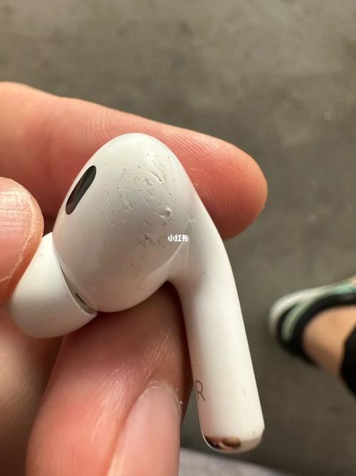 1999元的苹果AirPods Pro被玩坏了:画面过于搞笑 人工智能 1999元的苹果AirPods Pro被玩坏了:画面过于搞笑 1999元的苹果AirPods Pro被玩坏了:画面过于搞笑 人工智能