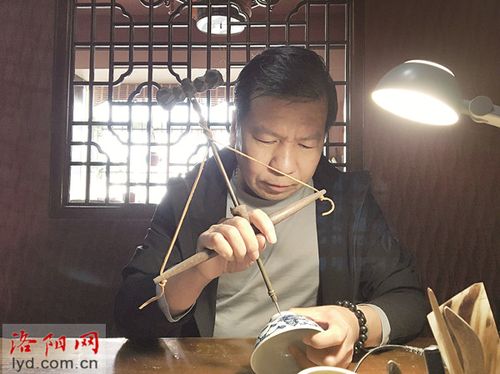 强信心·走进百企|有了金钢钻揽来瓷器活 湖北谷城的工业强县梦 互联通信 强信心·走进百企|有了金钢钻揽来瓷器活 湖北谷城的工业强县梦 强信心·走进百企|有了金钢钻揽来瓷器活 湖北谷城的工业强县梦 互联通信